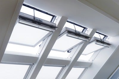 6 roof windows installed in combination